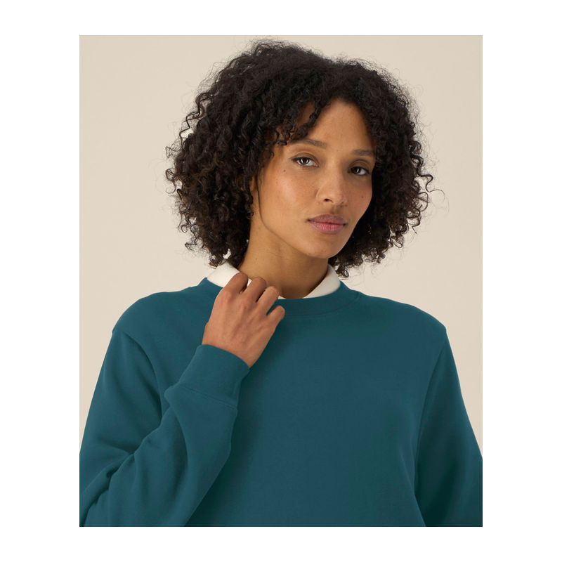 The Stella Thinker women’s crewneck sweatshirt
