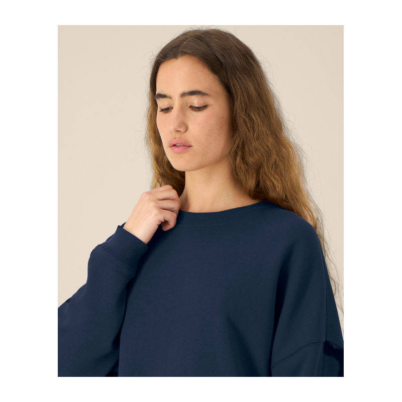 The Stella Lianna women’s crewneck sweatshirt