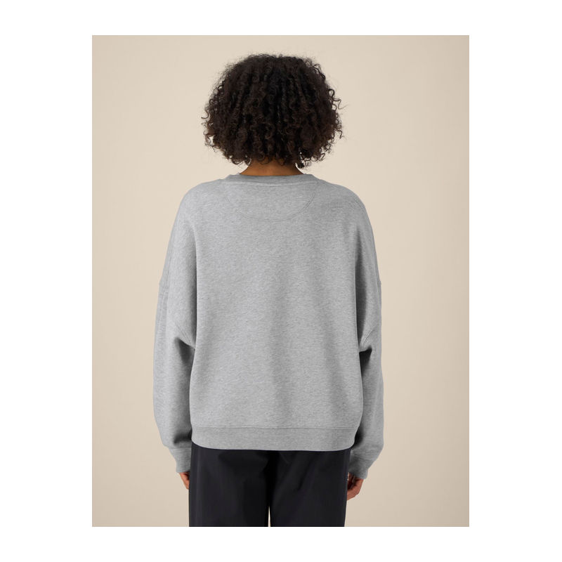 The Stella Lianna women’s crewneck sweatshirt