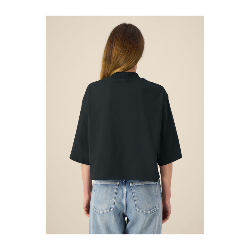 The Stella Raya women’s cropped t-shirt