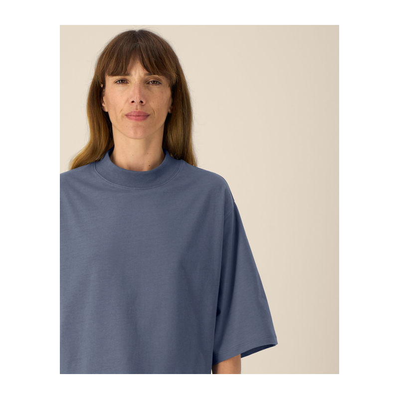The Stella Raya women’s cropped t-shirt