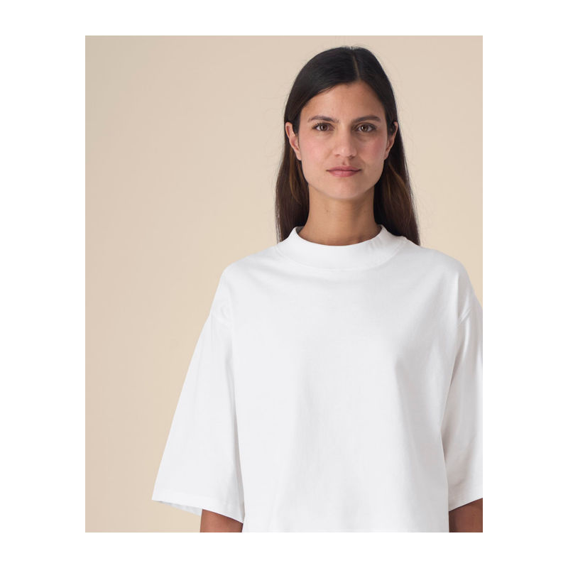 The Stella Raya women’s cropped t-shirt