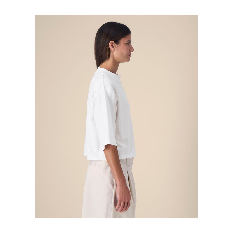 The Stella Raya women’s cropped t-shirt