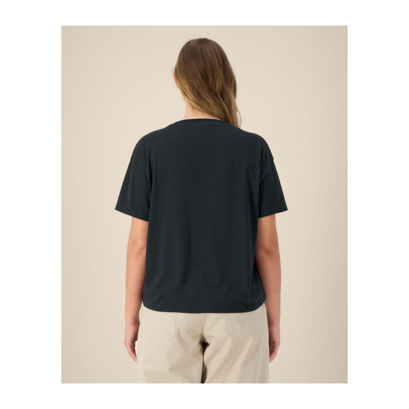 The Stella Etta women’s t-shirt