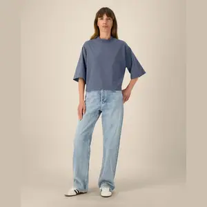 The Stella Raya women’s cropped t-shirt