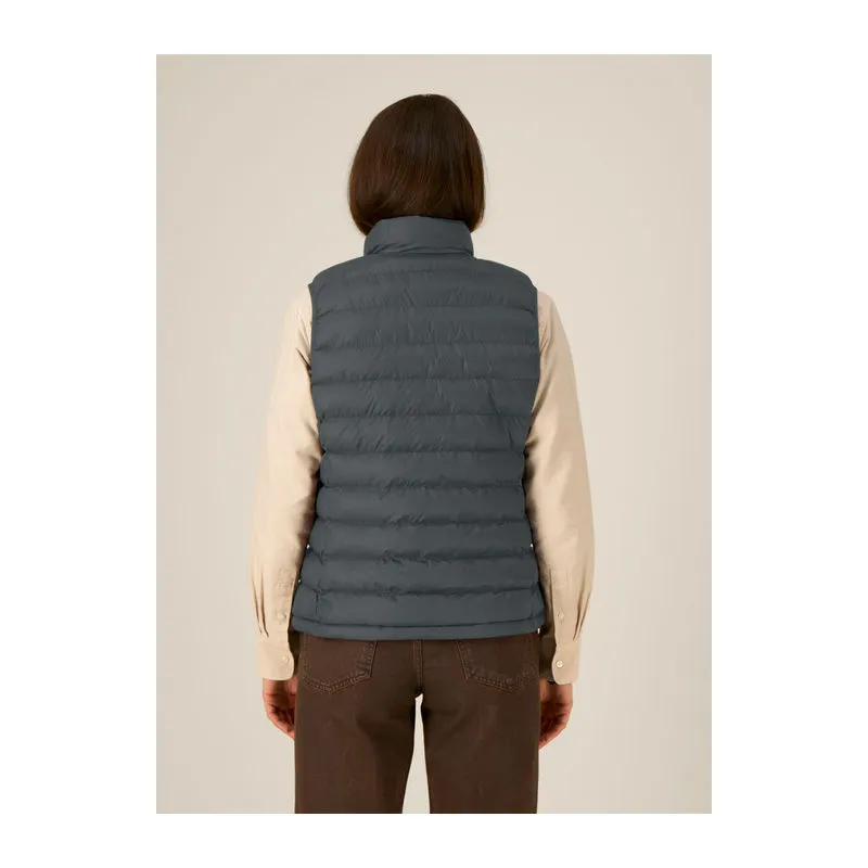 The women's vesta
