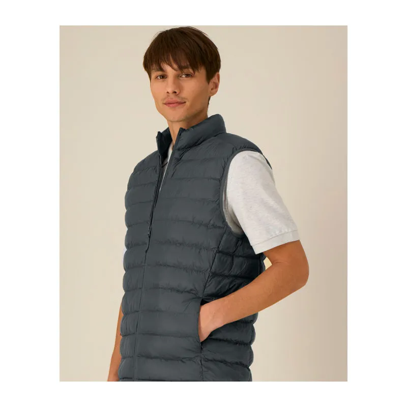 The men's vesta