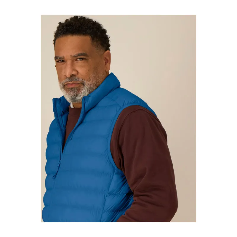 The men's vesta