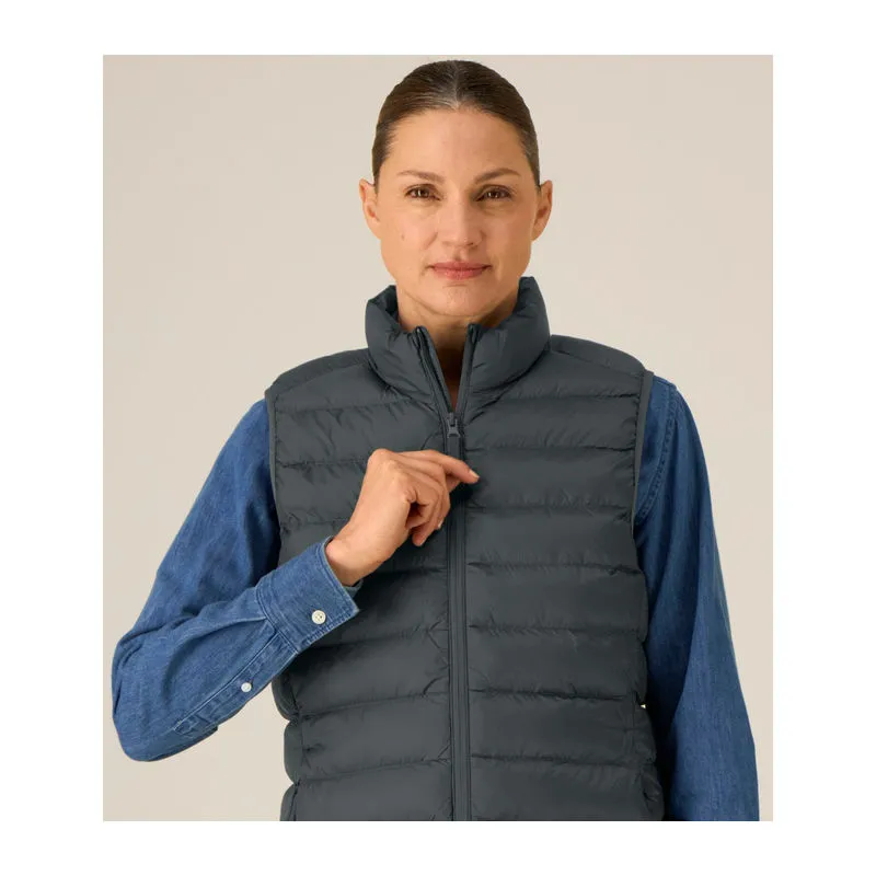 The women's vesta