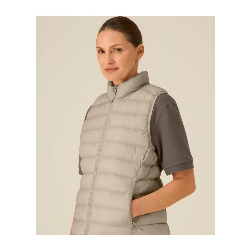 The women's vesta