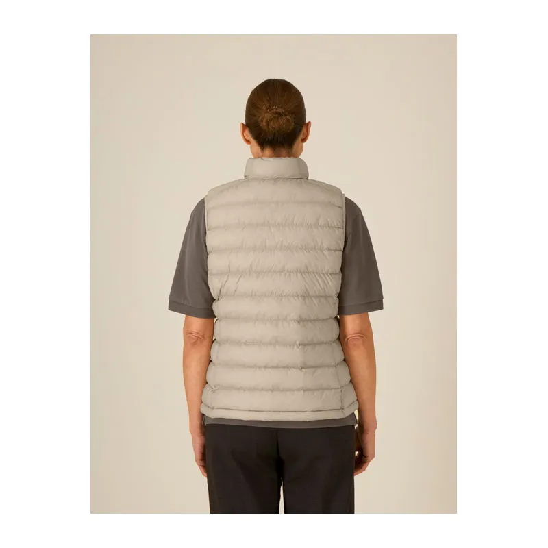 The women's vesta
