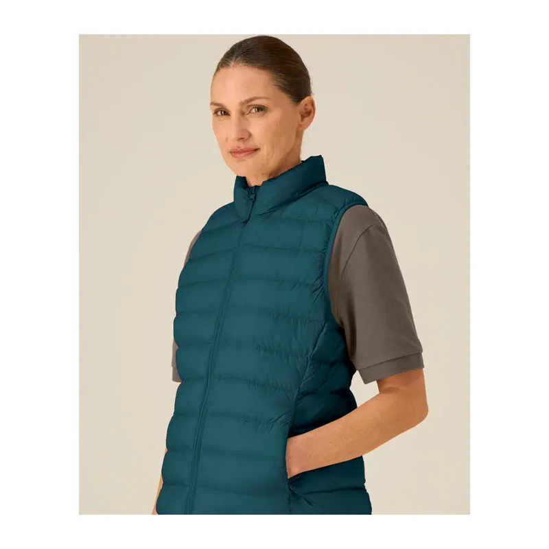 The women's vesta